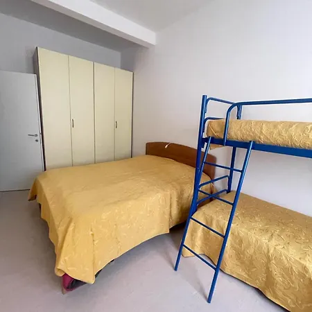Condominio Rinascita - Solo Per Famiglie- Walterigato *